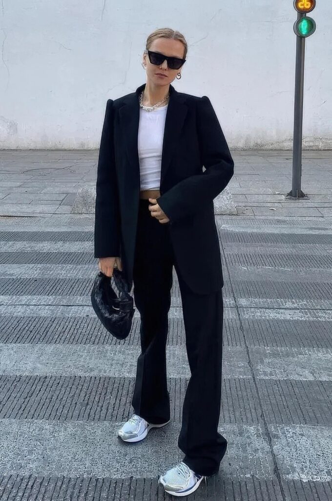 Κοστούμι στην Ανάσταση: 10 τρόποι να το φορέσεις και να ξεχωρίσεις