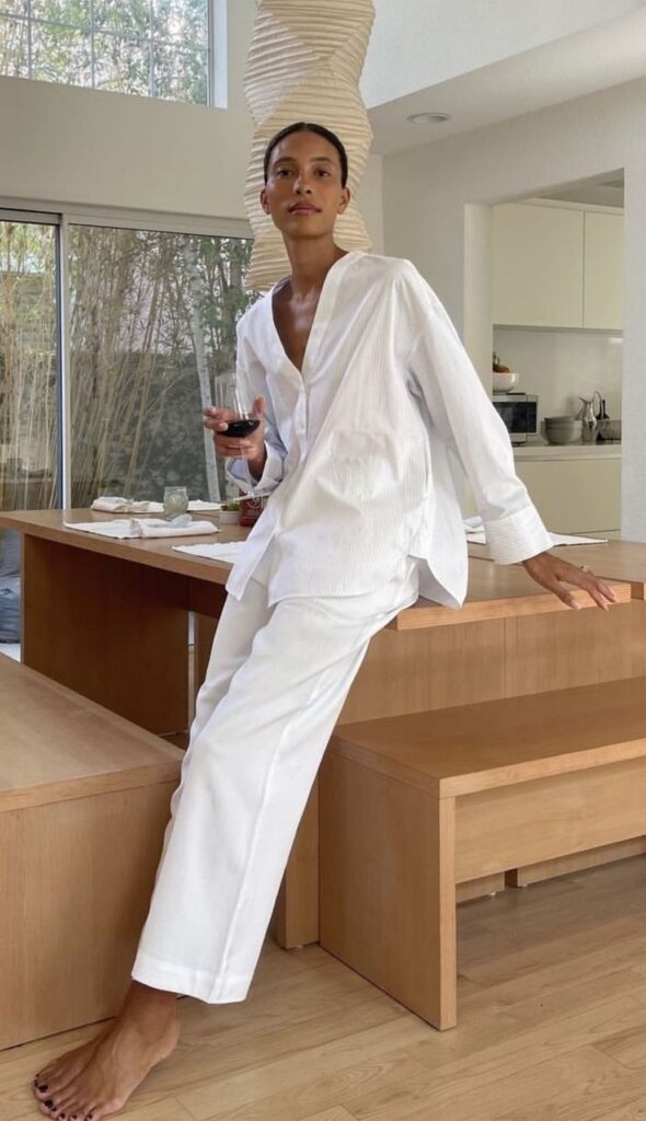 6 λάθη που κάνουν το λευκό πουκάμισο να δείχνει πρόχειρο (και πώς να τα διορθώσεις)