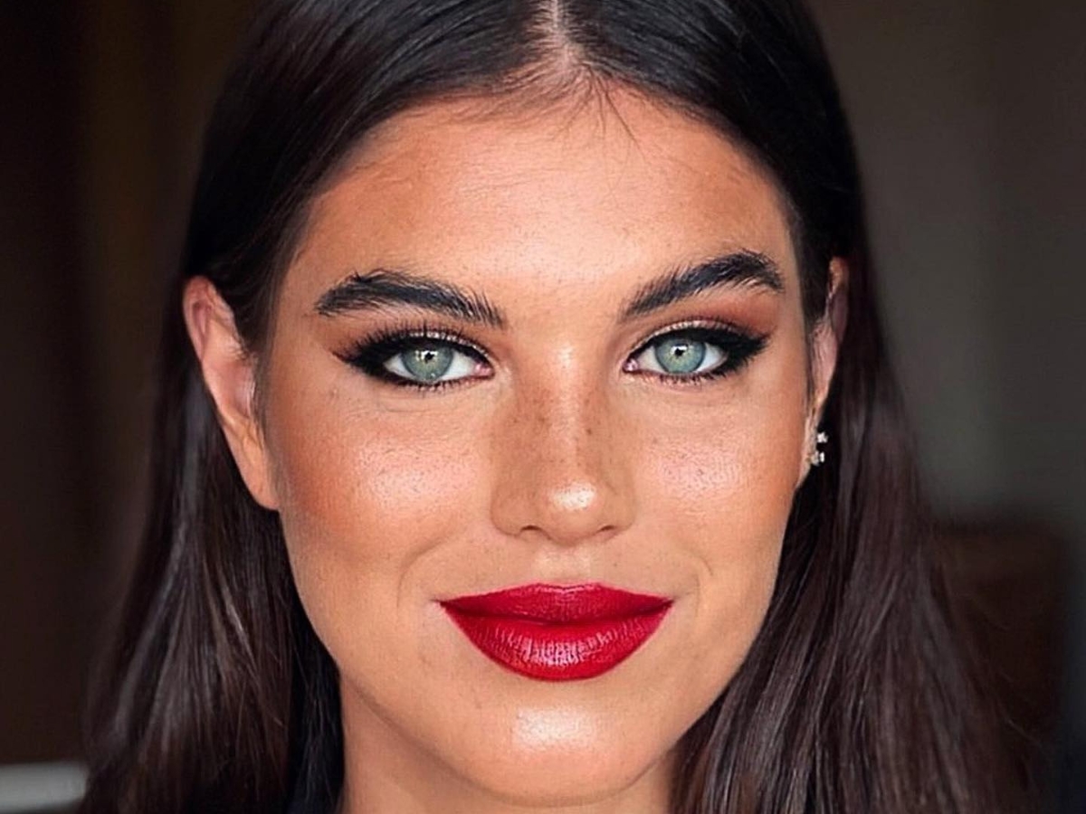 Μακιγιάζ για ραντεβού: 11 ιδέες που θα σε κάνουν να νιώσεις σαν την καλύτερη εκδοχή σου