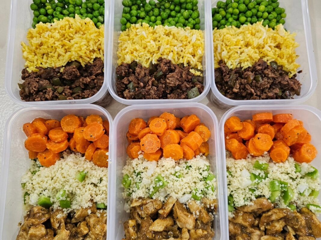 Meal prep Κυριακής: Έτσι μαγειρεύεις για όλη την εβδομάδα σε 2 ώρες Meal prep Κυριακής: Έτσι μαγειρεύεις για όλη την εβδομάδα σε 2 ώρες