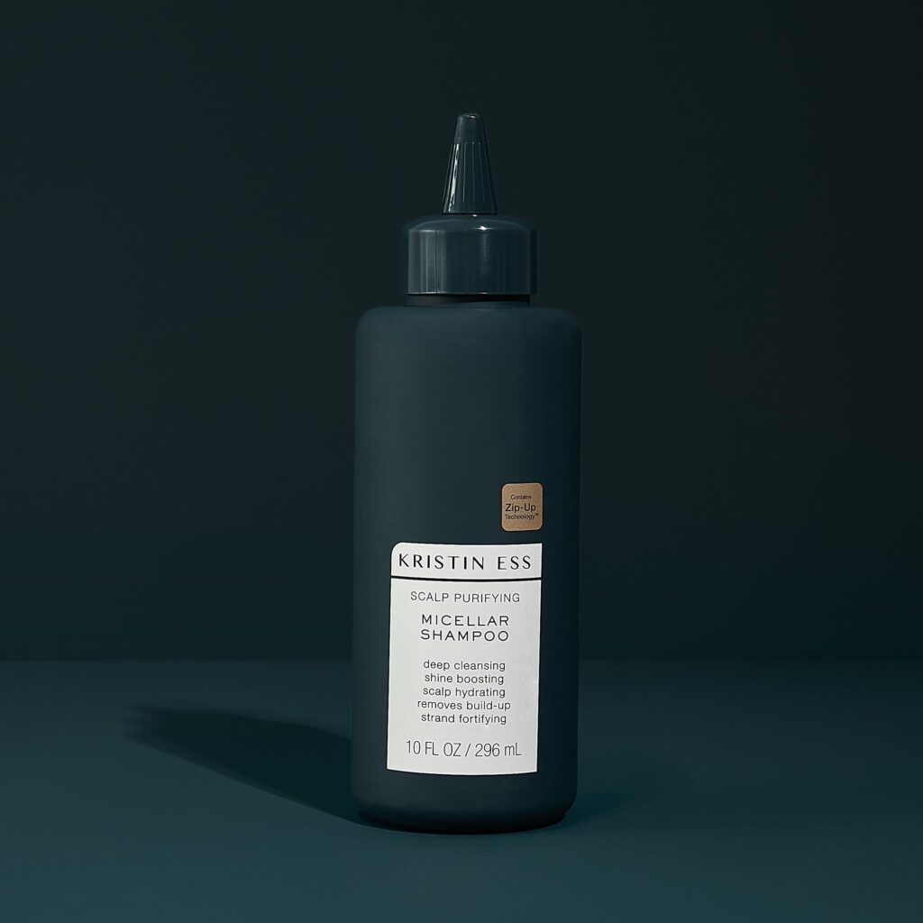 Micellar τεχνολογία για τα μαλλιά: Η νέα γενιά προϊόντων που καθαρίζουν χωρίς να βαραίνουν