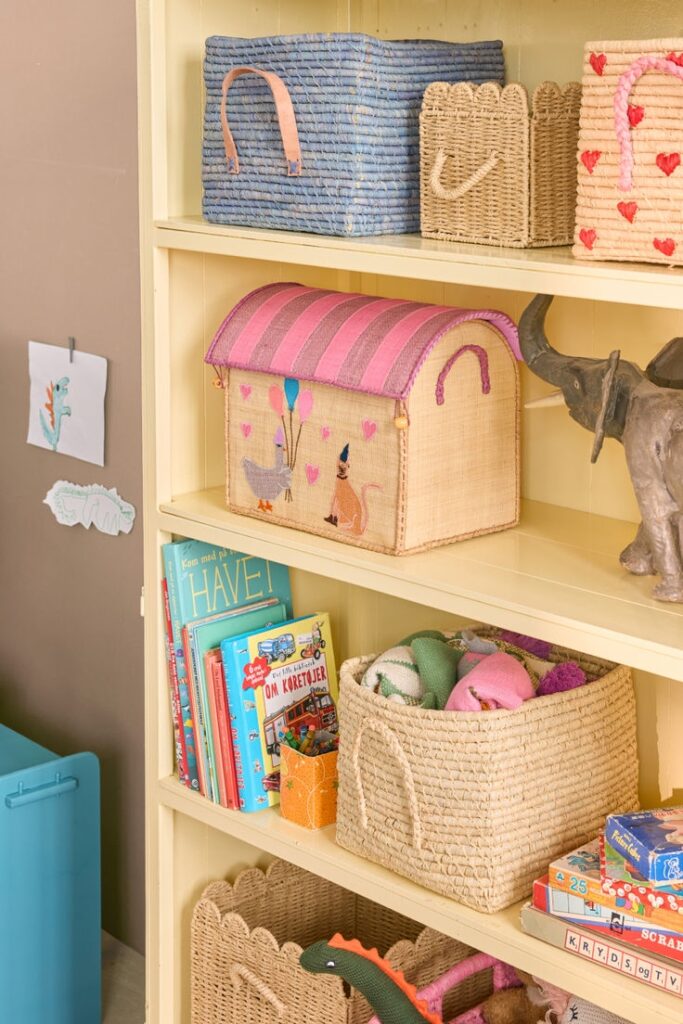 Οργάνωση στο παιδικό δωμάτιο: O οδηγός που θα σε σώσει από το χάος