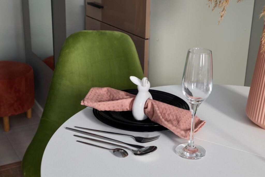 Πασχαλινό Τραπέζι: 20 μικρές λεπτομέρειες που χαρίζουν στυλ και κομψότητα