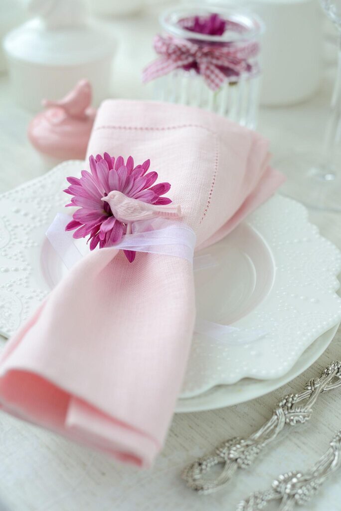 Πασχαλινό Τραπέζι: 20 μικρές λεπτομέρειες που χαρίζουν στυλ και κομψότητα