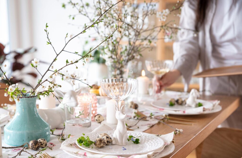 Πασχαλινό Τραπέζι: 20 μικρές λεπτομέρειες που χαρίζουν στυλ και κομψότητα