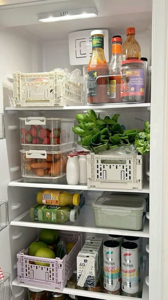 Οργάνωση ψυγείου: Ο οδηγός που θα σε κάνει να πετάς λιγότερα τρόφιμα