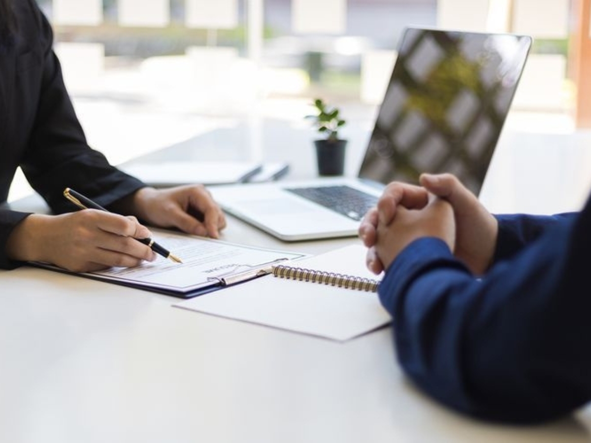 25 λάθη σε συνέντευξη που σου κοστίζουν τη δουλειά χωρίς να το καταλάβεις