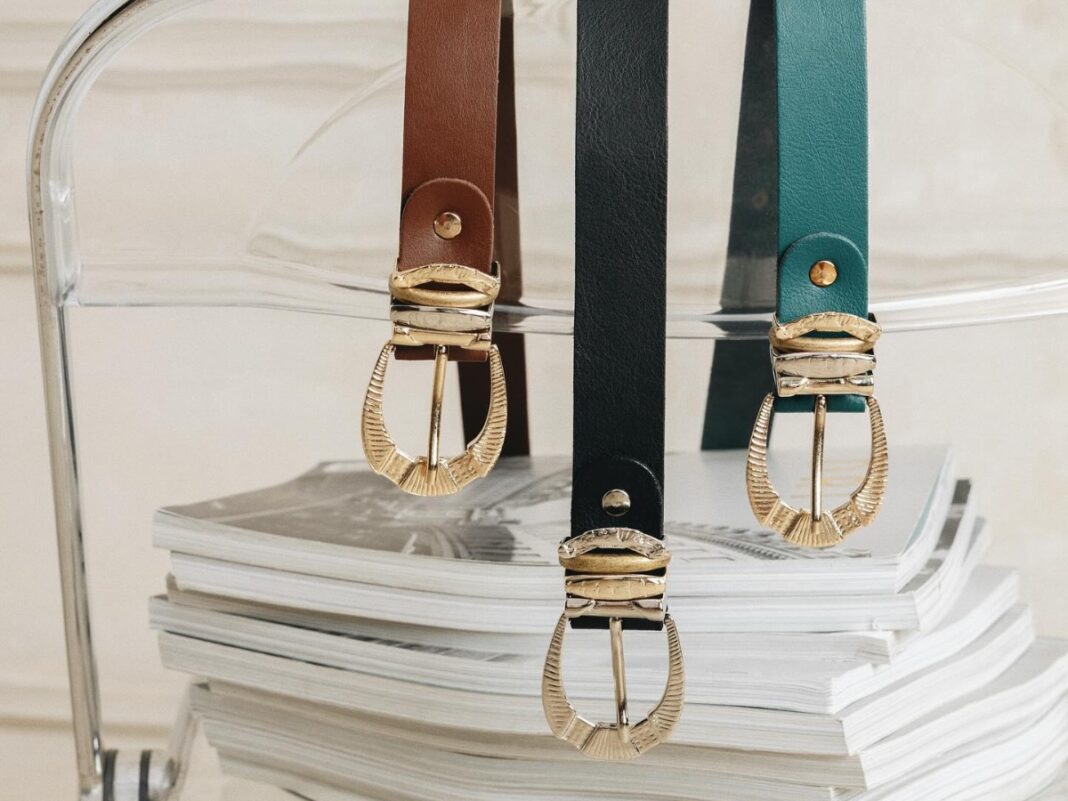 Δοκιμάσαμε 7 ζώνες που κολακεύουν τη σιλουέτα μετά τα 60 και ξεχωρίσαμε αυτές που πραγματικά αξίζουν Δοκιμάσαμε 7 ζώνες που κολακεύουν τη σιλουέτα μετά τα 60 και ξεχωρίσαμε αυτές που πραγματικά αξίζουν