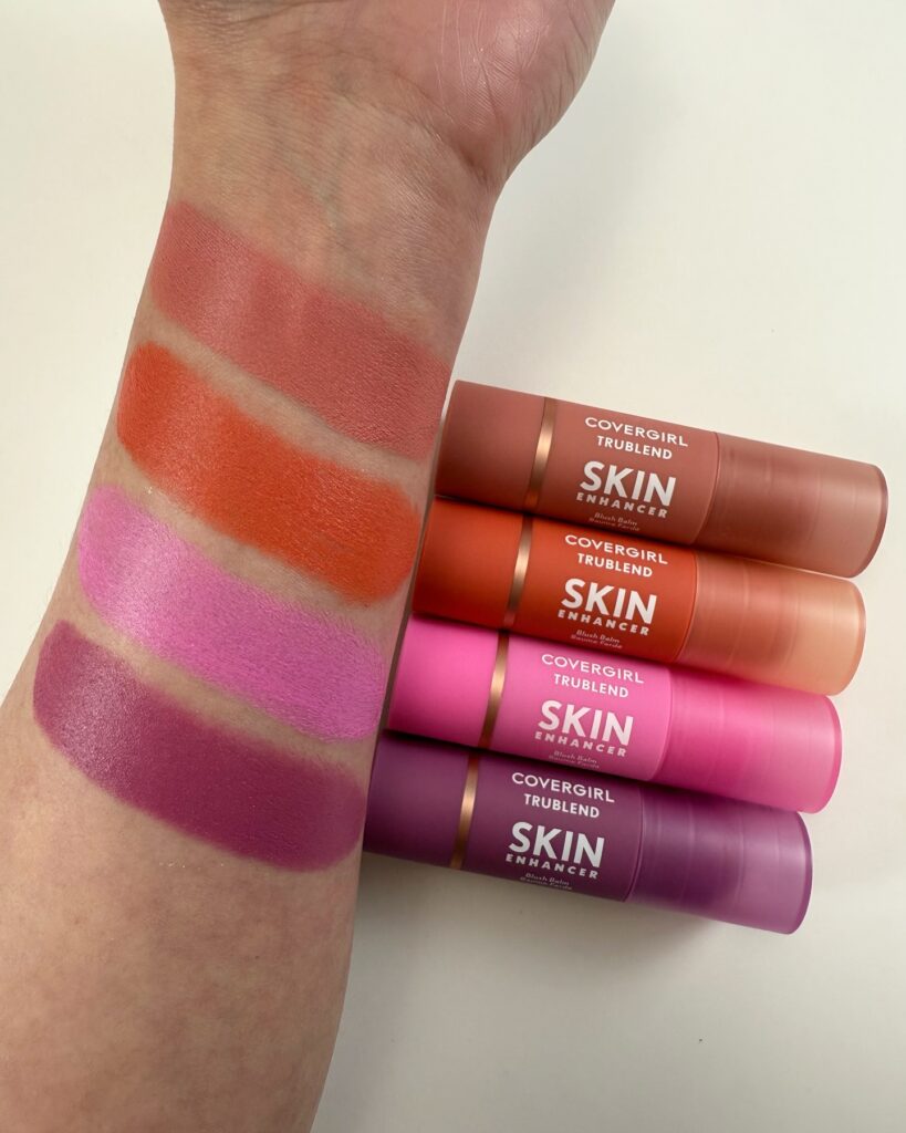 Nude blush για μεσογειακές επιδερμίδες: Πώς να βρεις την απόχρωση που δεν γκριζάρει