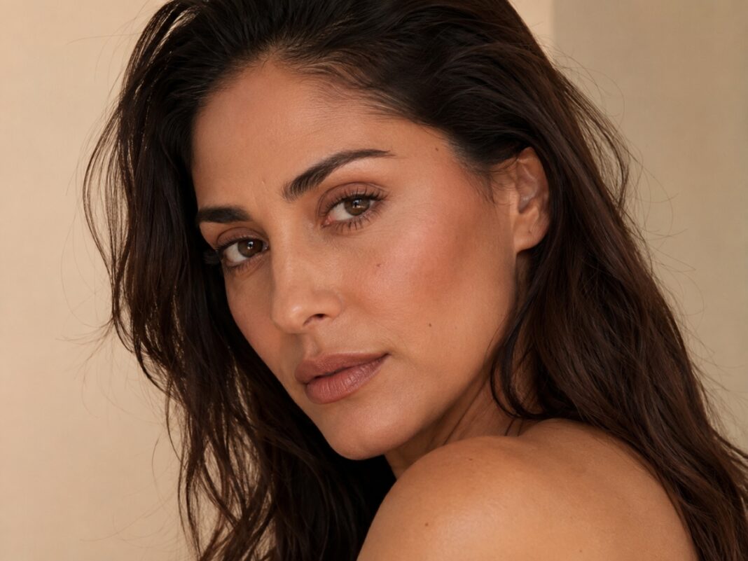 Nude blush για μεσογειακές επιδερμίδες: Πώς να βρεις την απόχρωση που δεν γκριζάρει Nude blush για μεσογειακές επιδερμίδες: Πώς να βρεις την απόχρωση που δεν γκριζάρει