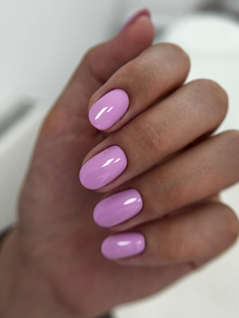 Popsicle nails: Πώς να πετύχεις το ζουμερό μανικιούρ που θυμίζει γρανίτα