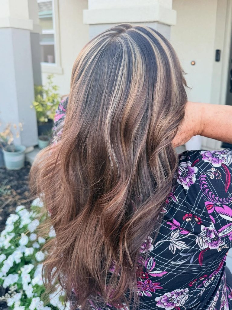 Mushroom blonde: 8 κομψές εκδοχές του ψυχρού ξανθού και τι να ζητήσεις στο κομμωτήριο