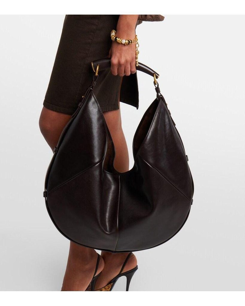 Super shoulder bag: Η μεγάλη τσάντα ώμου από το γραφείο ως το ταξίδι